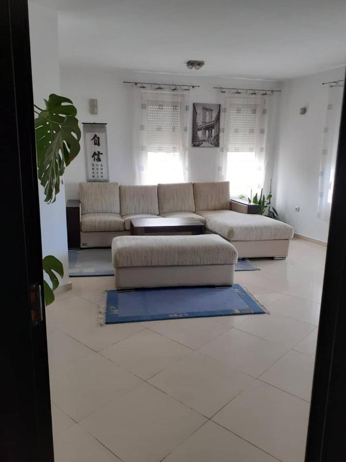2 Rooms Apartment Plovdiv Kichuk Paris Luaran gambar